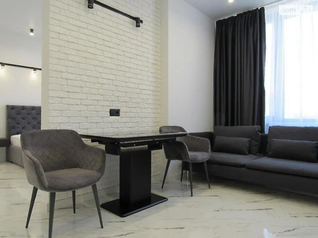 Chicago Central House - Luxury Apartment Kiev